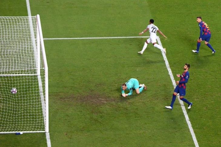 برشلونة وبايرن برشلونة وبايرن
